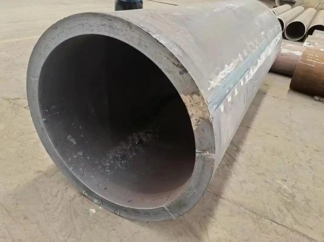 西山30CrMo大口径无缝钢管